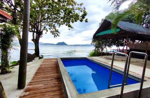 Talisay Hostel | Leynes Taal Lake Resort and Hostel
