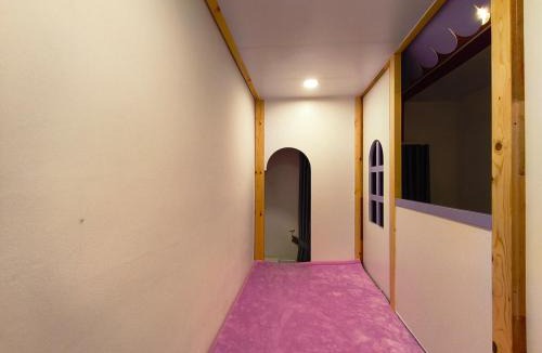 Jenjarom House | Lilaluxstay