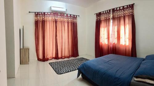 Kampung Salang House | Lily Homestay @ Kangar, Perlis