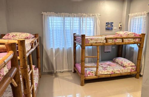 Logon Hostel | Lionfish Backpackers Hostel Malapascua