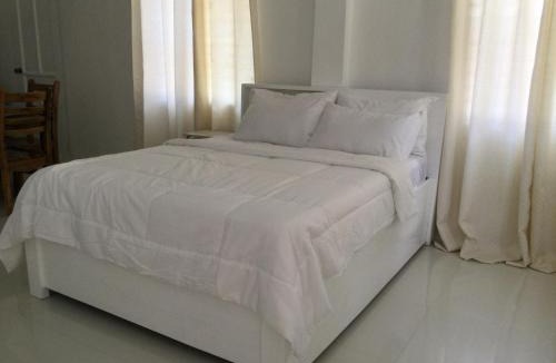 Dipolog Apartment | Little White House near Royal Farm Resort