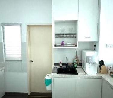 Kampung Pertama Apartment | Livistona Luxe Apartment