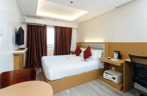 Ermita Night District Hotel | LivStudios Manila Bay