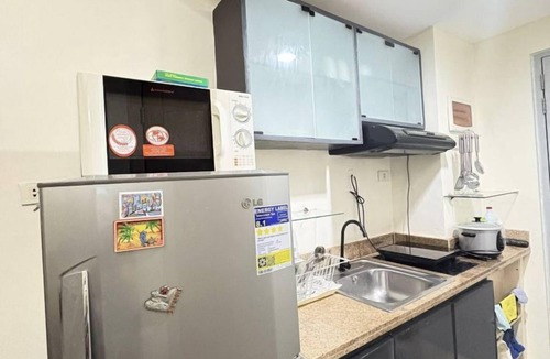 Santo Cristo Apartment | LJ STAYS: Swimming Pool