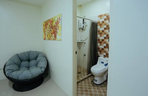 Angeles City House | Ljenj Apartelle