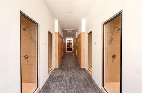Chinatown Hostel | Love Linn