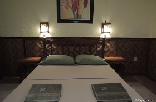 Moalboal Hotel | Love's Beach and Dive Resort