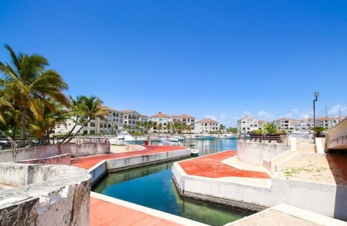 Cap Cana Marina House | Lovely 1 bedroom Loft at Fundadores Marina!