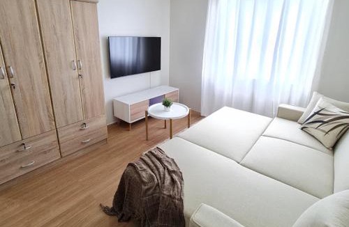 Cagayan de Oro Apartment | Lovely 2- BR Condo (Fully Air-conditioned w/Wifi)