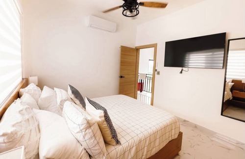 Punta Cana Villa | Lovely 3-bedroom villa in Downtown Punta Cana with WiFi, AC, pool and grill