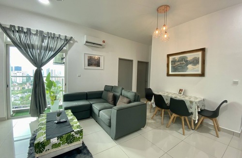 Titiwangsa Sentral Apartment | Lovely 3R2B Apartment Next To MRT,LRT, Monorail, KLCC, PWTC, HKL