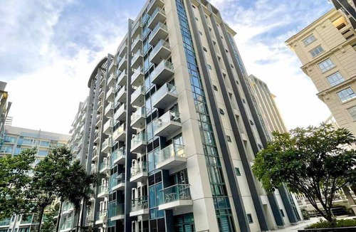 Pasay Apartment | Lovely Unit W/free Wifi & Netflix Across Naia T3 Airport