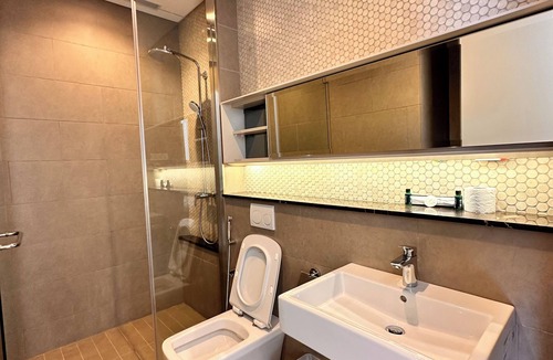 Bukit Bintang Apartment | Lucentia Residence One Bedroom Homestay apartment | BBCC Lalaport | Near LRT