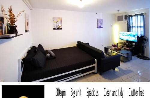 Balibago Apartment | Luna staycation Cozy Condo near Enchanted Kingdom