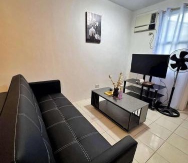 Balibago Apartment | Luna staycation Cozy Condo near Enchanted Kingdom