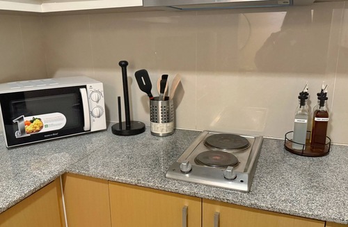 Katuparan Condo | Luxe and Modern 1BR Unit in BGC