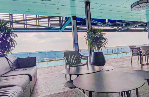 Sungai Penchala Apartment | Luxe Suite Above Mall at Mossaz Suites by HCK