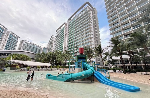 Don Bosco Condo | Luxurios Condo unit in Azure, Parañaque with Man-made White Sand Beach