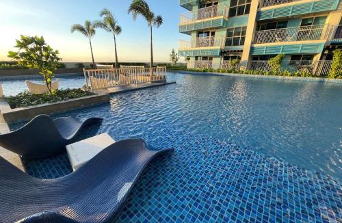 Tambo Apartment | Luxurious 3BR in Manila Bay across Okada II 12pax
