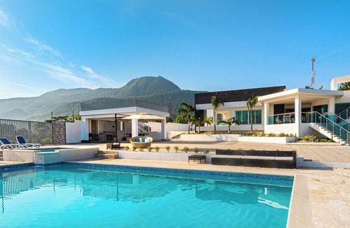 Puerto Plata Villa | Luxurious 5-bedroom villa with WiFi, AC in the bedroom, enchanting Puerto Plata