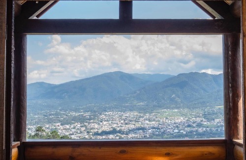 Jarabacoa Cabin | Luxurious Cabin Retreat in Las JARABACOA with Private Pool, EL RELOJ SE DETUVO