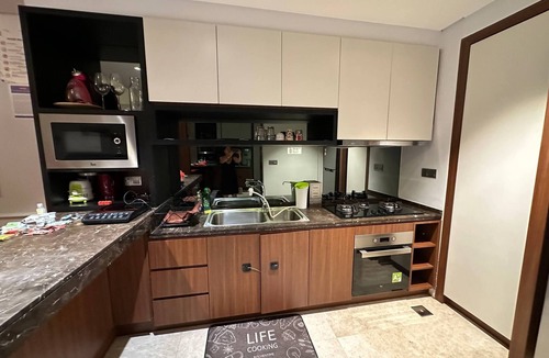 Kuala Lumpur City Centre Condo | Luxurious Condo in Heart of Kuala Lumpur with Rooftop Garden