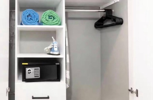 Sarasota Apartment | Luxury 1BR in Bella Vista Pool, Gym, Parking, Private Balcony