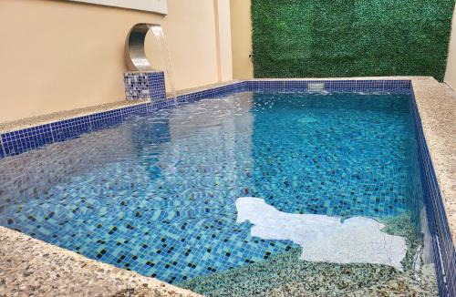 Batangas City Villa | Luxury 3BR Villa w Plunge Pool near SM Batangas City- Instagram-Worthy!