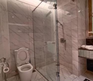 Sri Hartamas Apartment | Luxury 5 star Studio in Kuala Lumpur