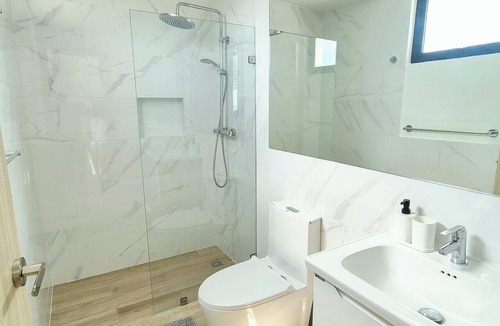 Punta Cana Condo | Luxury Beach Penthouse | Whirlpool & Lagoon View | On the beach of the Crystal Lagoon