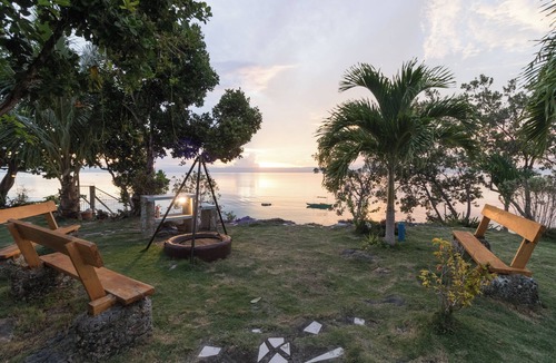 Panglao House | Luxury, charming Bungalow 62m2, Only 50m away from Dream Ocean.