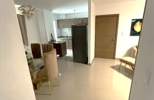 La Caleta Apartment | Luxury Hotel style Apartment. With a/c, hot and cold water. 3bs 2 bathroom