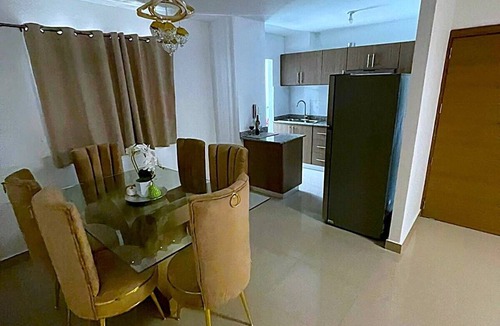 La Caleta Apartment | Luxury Hotel style Apartment. With a/c, hot and cold water. 3bs 2 bathroom