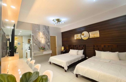 Nasugbu Hotel | Luxury Studio Unit at Pico De Loro