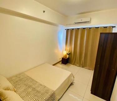Las Pinas Apartment | Luxury Two Bedroom with Balcony in SOUTH RESIDENCE of Las Pinas