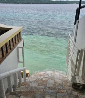 Kaputian Apartment | Lydia's House, Samal beach front apartments