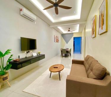 Ipoh House | LYL HOMESTAY-IPOH 10Pax 4R