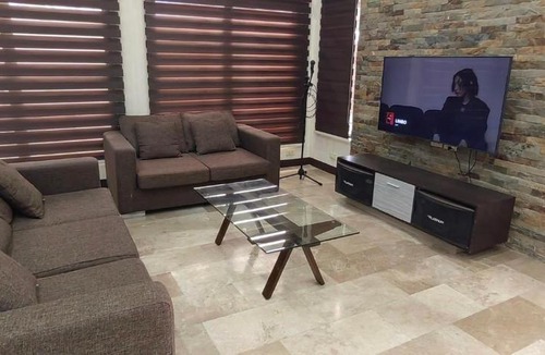 Angeles City Villa | M&C Private Villa, Angeles City