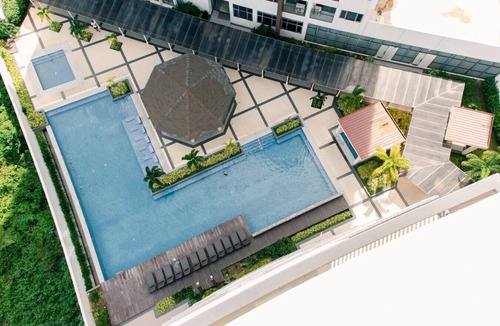 Lapu-Lapu Condo | Mactan Island Escape