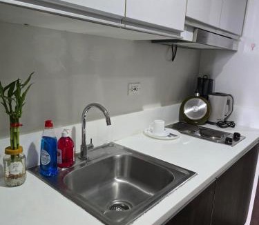 San Antonio Apartment | Mafresco Makati Staycation