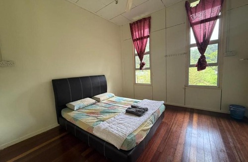 Tambunan Cabin | Mahua Lodge and Campsite