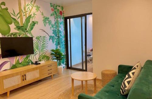 Taman Universiti Apartment | Mahura Boutique Hotel