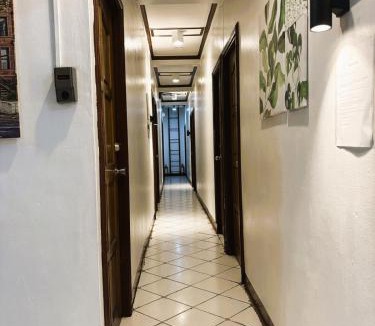 Downtown Hotel | Makati Avenue Suites