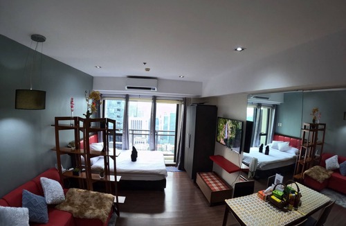 Downtown Hotel | Makati Haven - Century Mall - Knightsbridge Residences