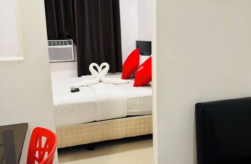 Downtown Hotel | Makati One Poblacion Hotel