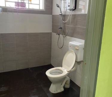 Pengkalan Aor House | Makmur homestay