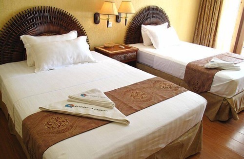 Daanbantayan Resort | Malapascua Legend Water Sports & Resort