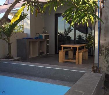 Tagbilaran Apartment | Mamay's Place Barkada Room