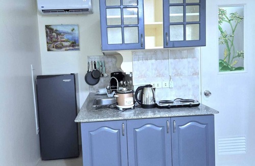 Looc Apartment | Mangotree Apartel & Resor