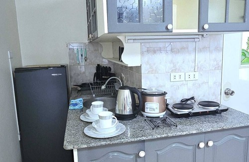 Looc Apartment | Mangotree Apartel & Resor